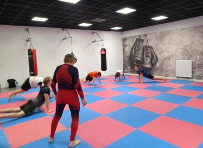Spróbuj MMA w CSR!