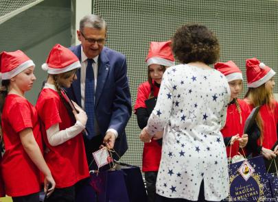 Choinka Pełna Niespodzianek Fotorelacja