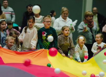 Choinka Pełna Niespodzianek Fotorelacja