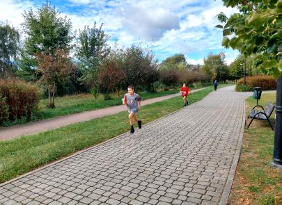 Biegi Przełajowe w Parku im. Magdaleny Abakanowicz