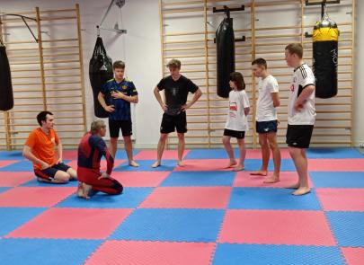 Spróbuj MMA w CSR!