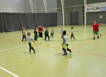 Piłkarskie emocje dla najmłodszych w CSR