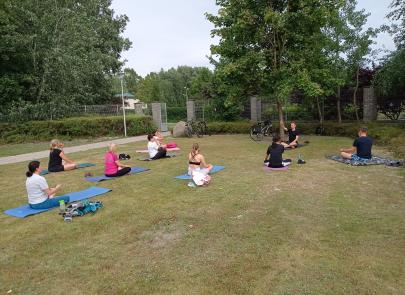 Joga w plenerze — dołącz do nas w lipcu!