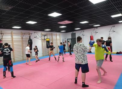 Czas na trening! Dołącz do zajęć MMA w Raszynie