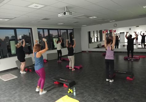 Centrum Sportu Raszyn zaprasza na zajęcia fitness!