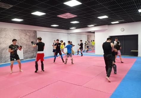 Czas na trening! Dołącz do zajęć MMA w Raszynie